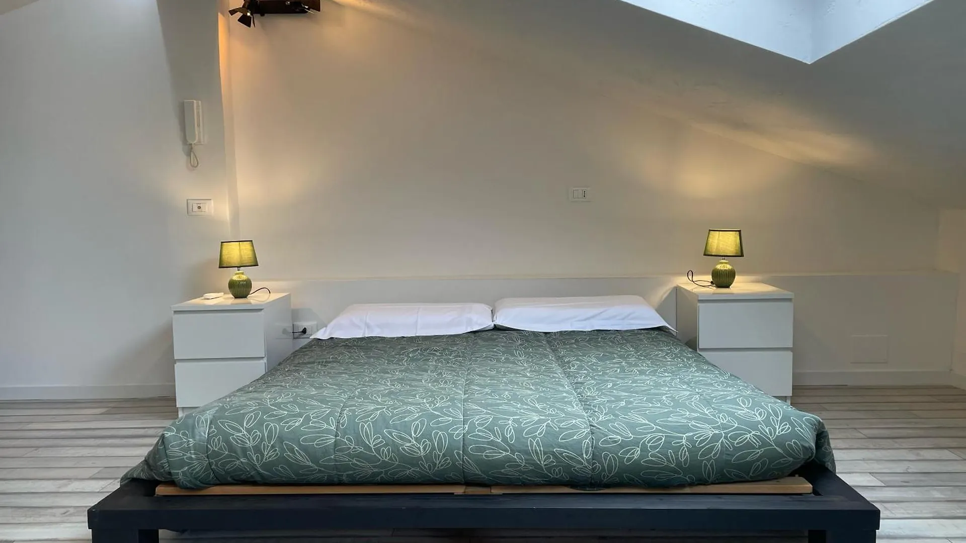 Holyday Luxury Apartment With Jacuzzi Tub Verona