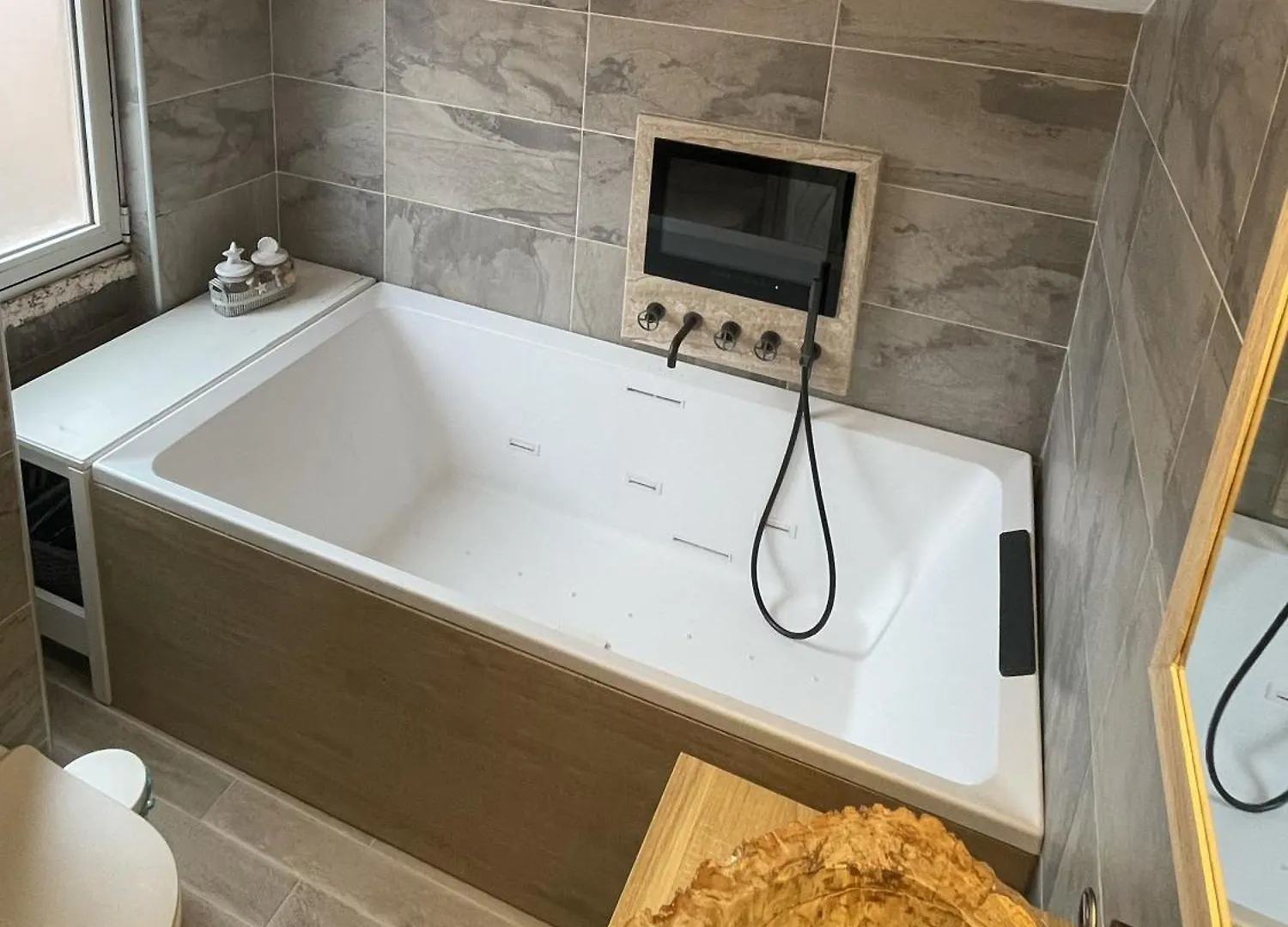 Holyday Luxury Apartment With Jacuzzi Tub Verona Itálie